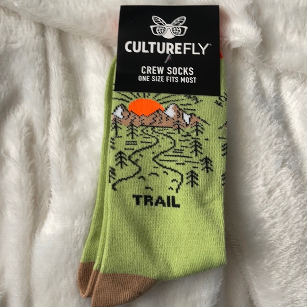 6/$20 New Follow Your Own Trail Crew Socks